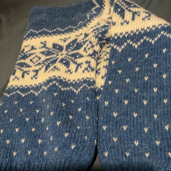 CAPRICORN BRAND  SIZE LARGE  SWEATER - Picture 3 of 8